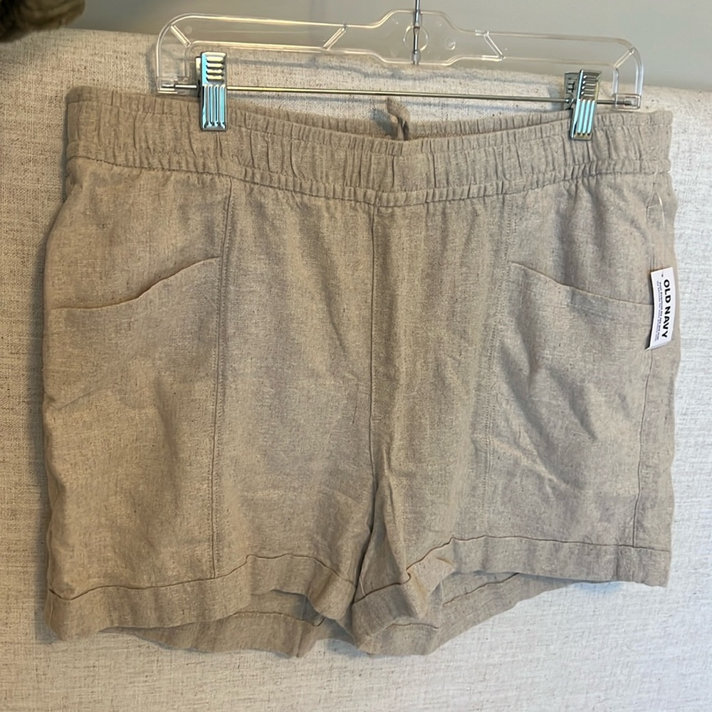 Women’s old navy linen blend shorts